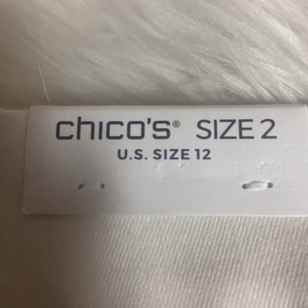 NWT Chico’s Sz 12 White Denim Women’s Skorts - Picture 2 of 10